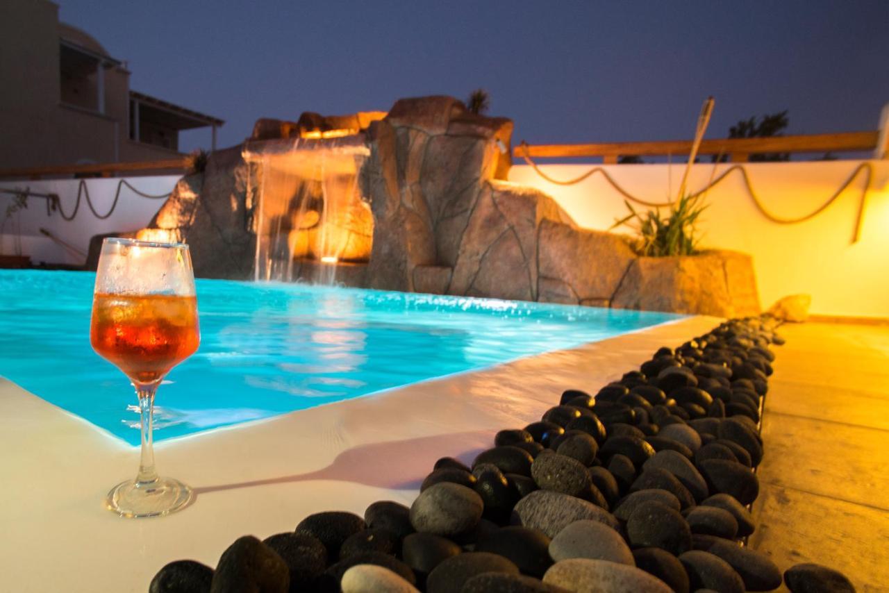 La Belle Vie - Santorini - Adults Only Leilighet Kamári Eksteriør bilde